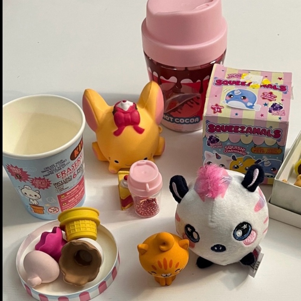 Blind box bundle Kitty Cones Squeezamals Smooshy Mushy
